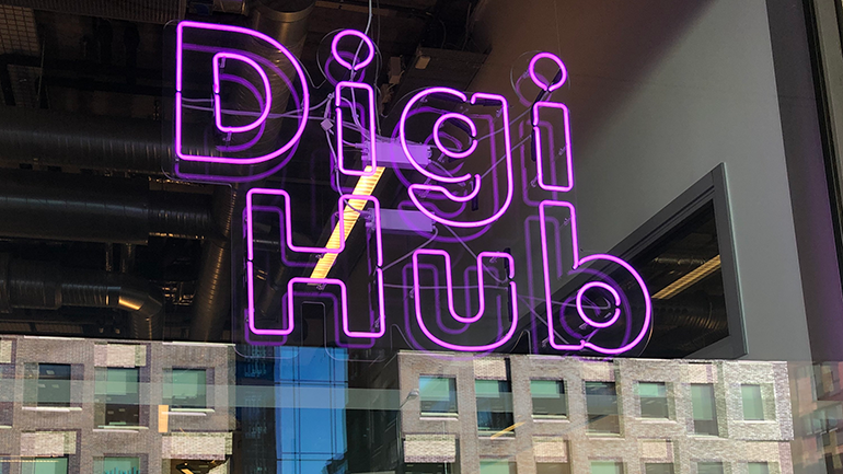 Digihubens byggnad vid Malmö universitet.